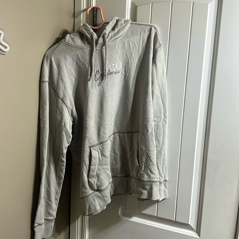 Men’s M Hollister hoodie